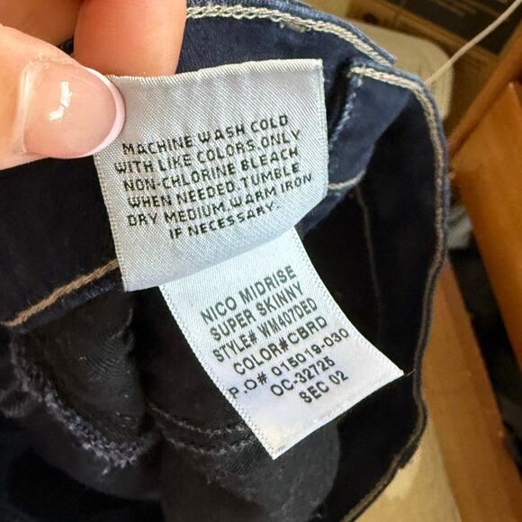 Hudson Mid Rise Dark Wash Denim Stretch Womens Cut Off Shorts Size 28 - Picture 5 of 5